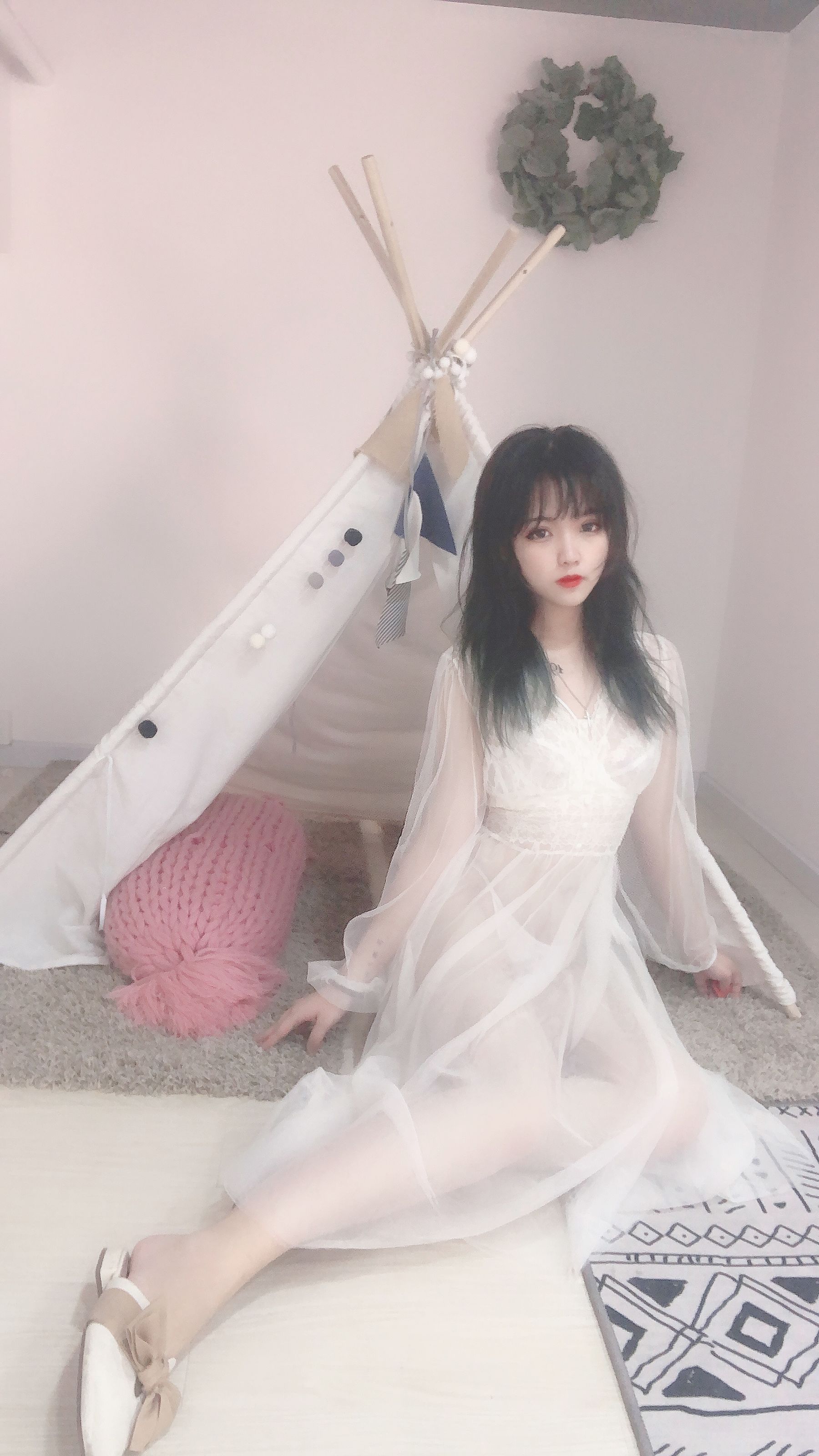 [福利COS] 安妮 - 白色纱裙1